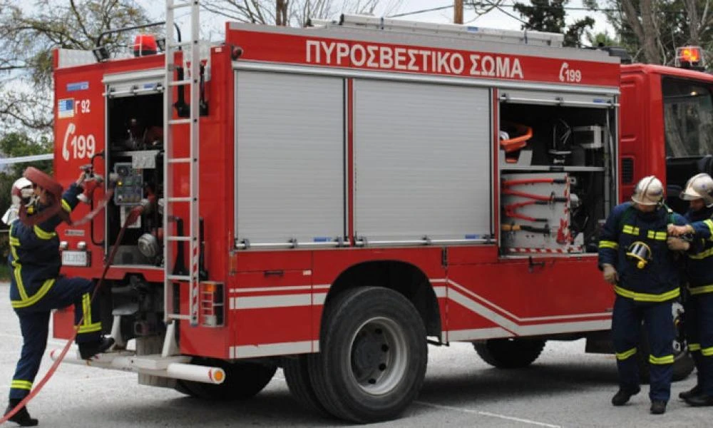 Φωτιά σε λεωφορείο του ΚΤΕΛ που εκτελούσε το δρομολόγιο Αθήνα – Θεσσαλονίκη